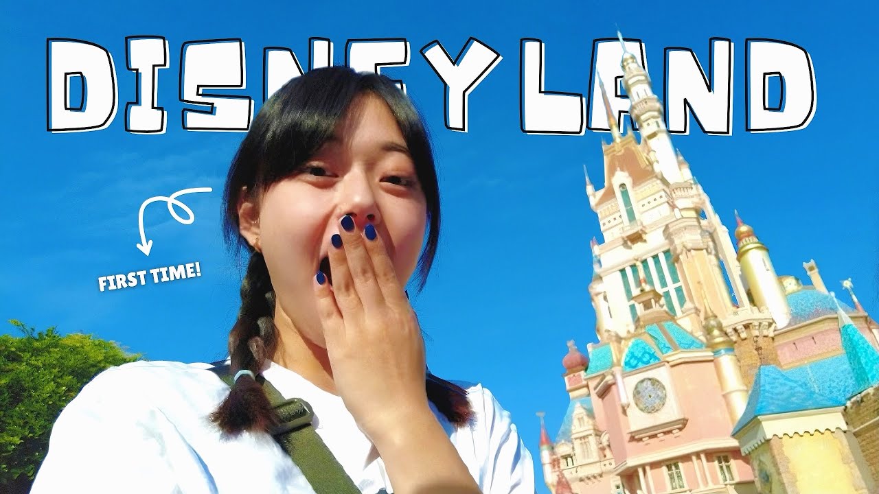 🇭🇰 My First Time At Disneyland | Hong Kong Vlog 1