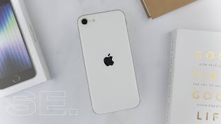 New Starlight Iphone Se 2022 Unboxing & First Impressions - Great Option