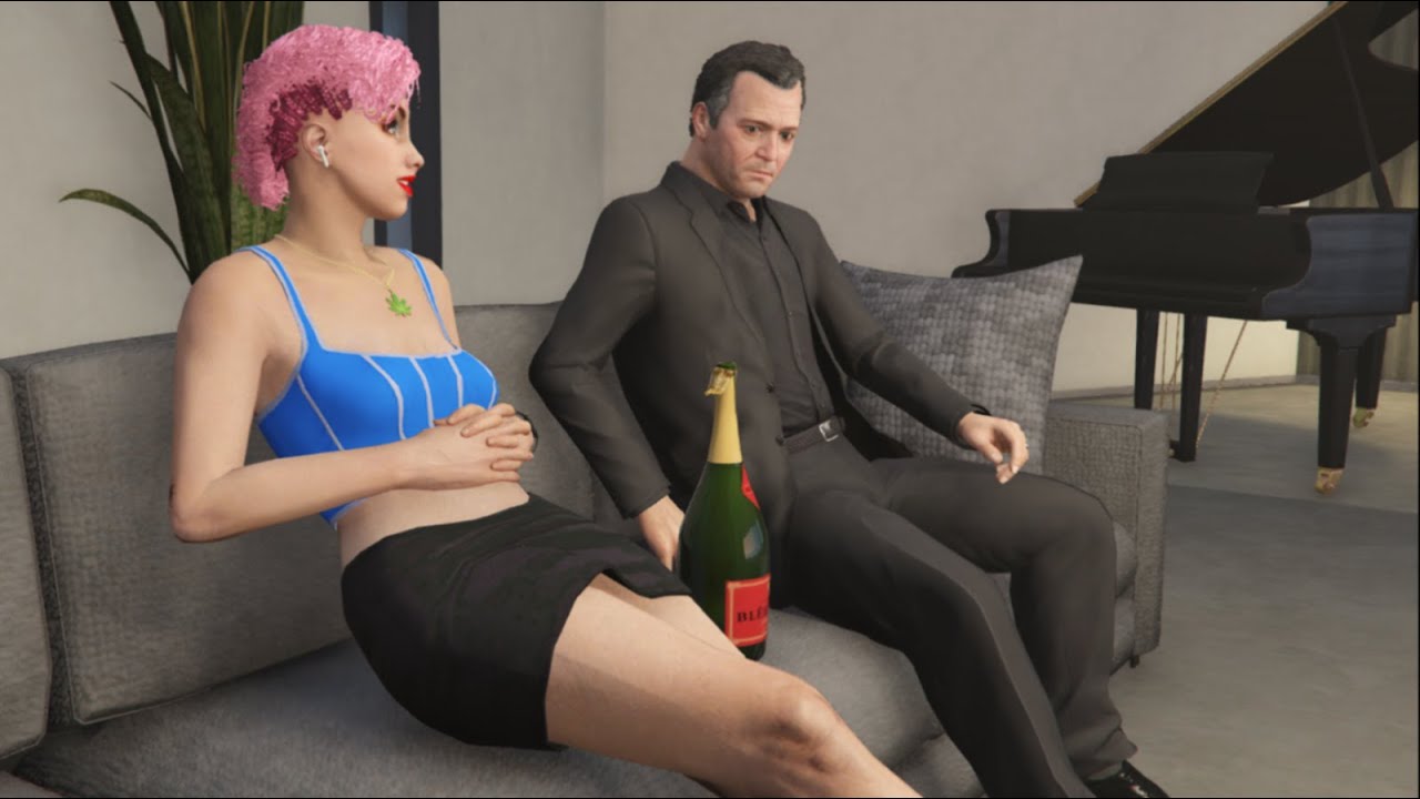 Buying the 3 mansions to see if fake Avi finally calls 😊 in GTA Online [PS4]