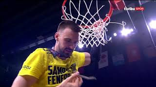 Marko Guduric Ve Şehmus Hazer, Sinan Erdem Spor Salonunun Filelerini Kesti