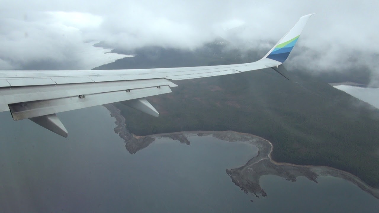 Alaska Airlines 737900ER landing at Juneau JNU YouTube