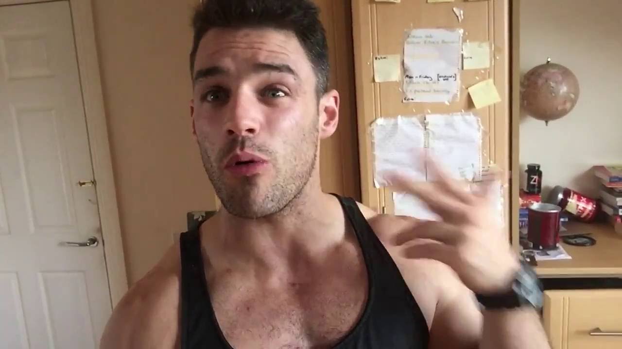 SOCIAL MEDIA IS NOT F*****G REALITY! life facebook