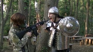 世界初 ヴァイキングメタル フル装備 Vsサバゲーマニア A Viking Metal Vs Airsoft Man Youtube