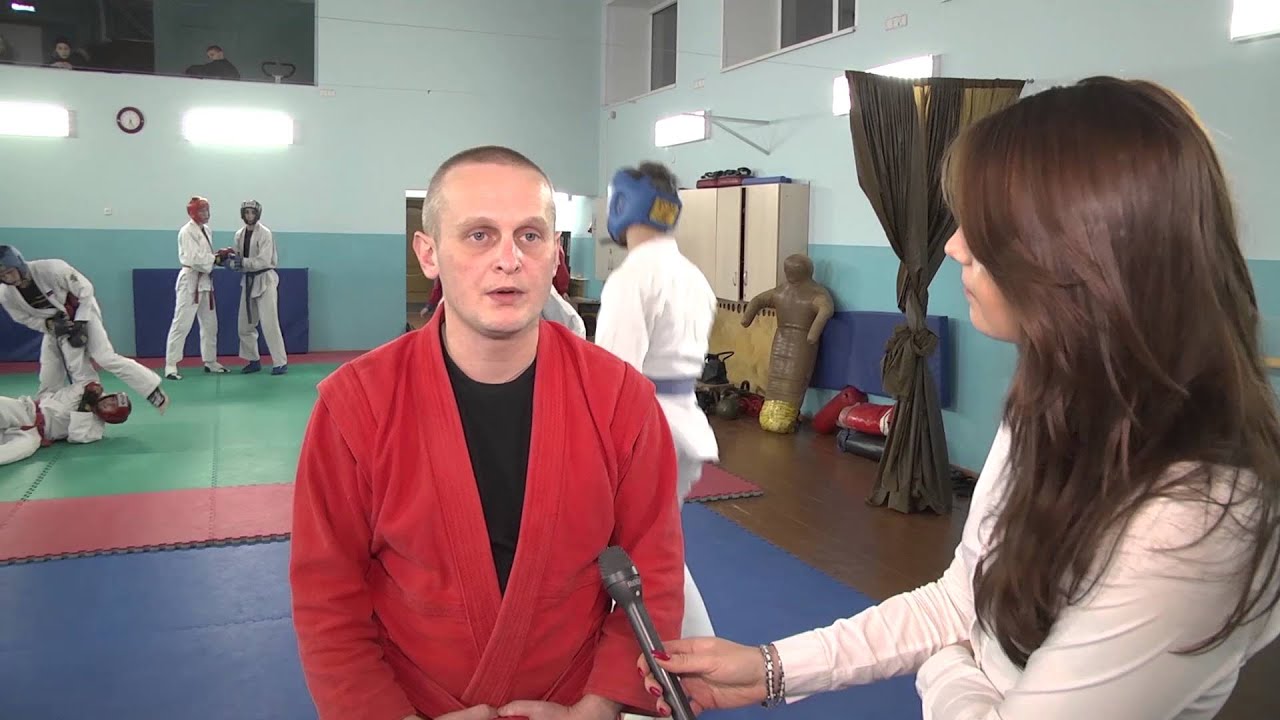 Прямое включение из ДК "Выстрел". Роман Манухин и его команда борцов.