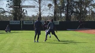 Braves pitchers, catchers train in Florida