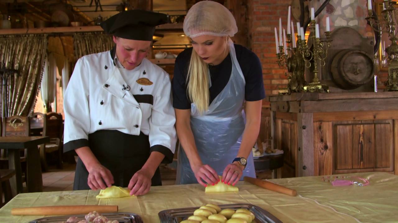 Mes pačios.Vasara (2016 08 20) Trakai: tradicinių kibinų gamyba