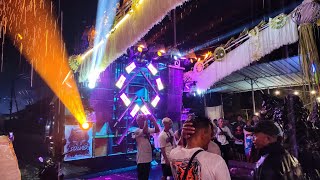 Brewog  Riswanda  Nanda Para Maskot Keluar Start Diserang Hujan 