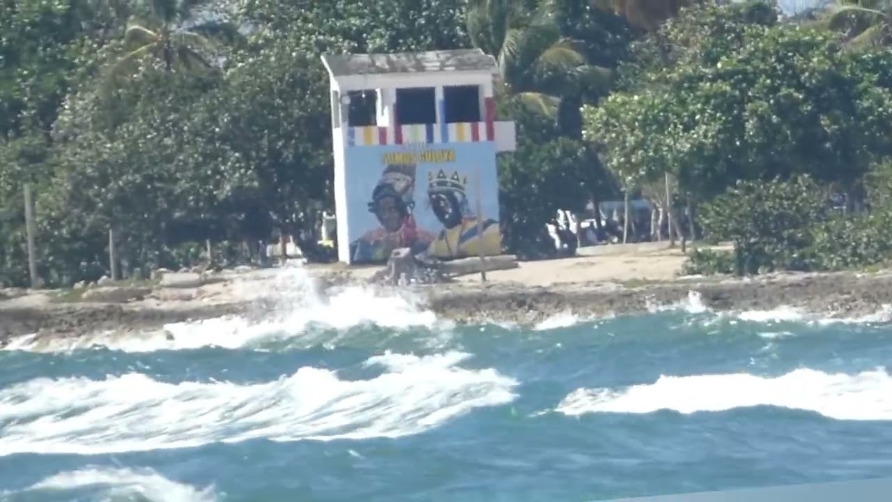 Probando la cámara super zoom Lumix FZ 82 en malecón S.P.M