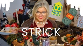 Stricklädchen 🧶Mützenmuffin💫Adventsgesteck