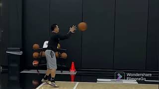 Jimmy Alapag still lethal behind the arc during Stockton Kings practice.