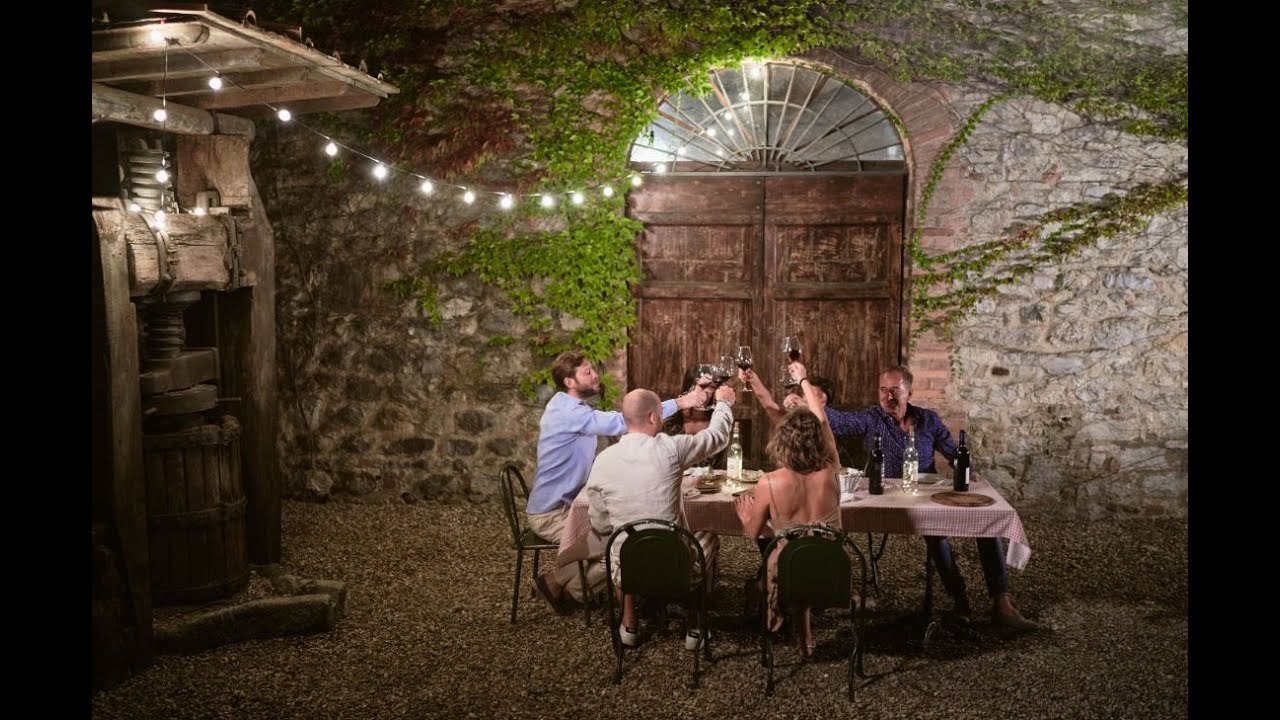Friends and Wines @Castello di Bossi - Bacci Wines