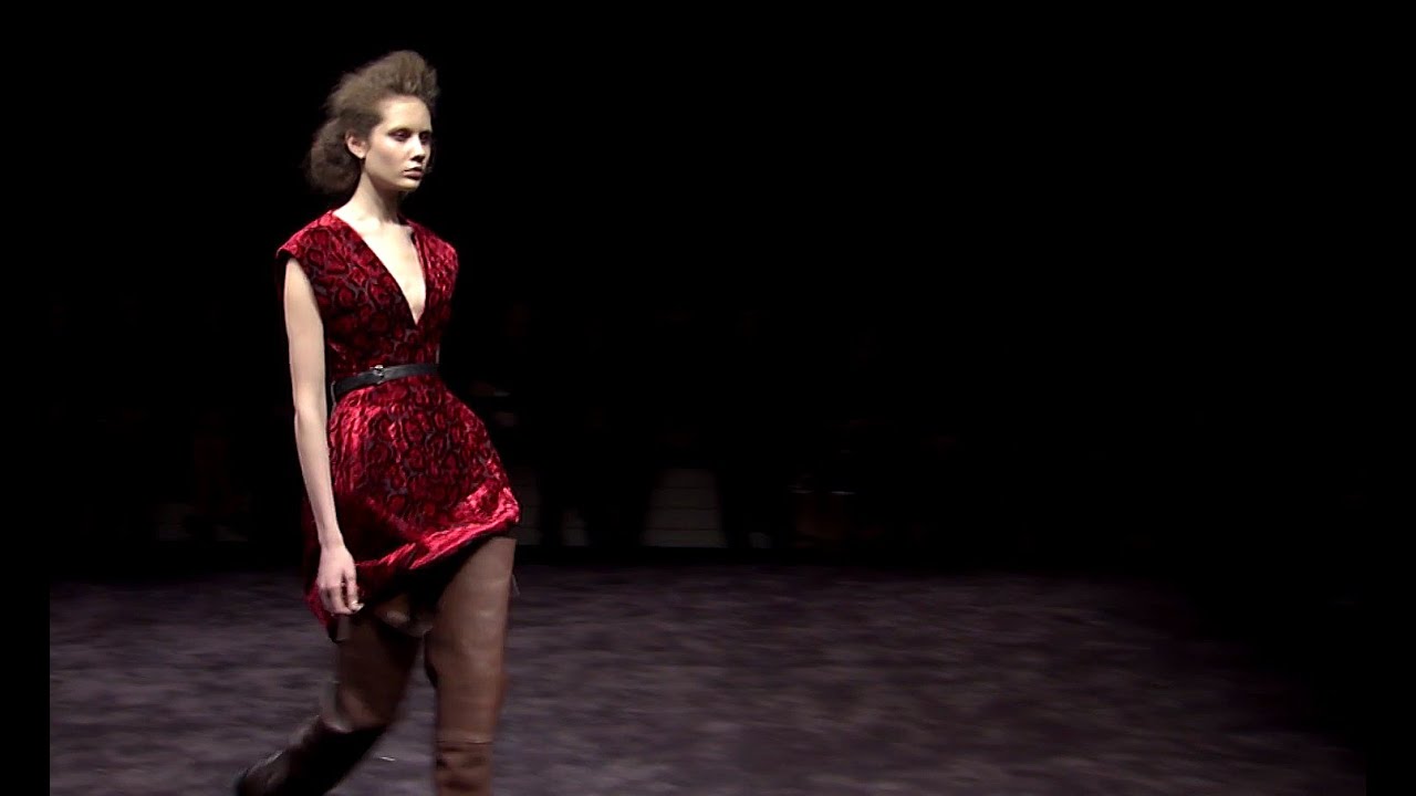 Prada | Fall Winter 2009/2010 Full Show | Exclusive