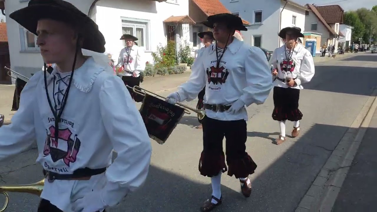 Fanfarenzug Oberzell am 28.09.2025 (50Jahre Fanfarenzug Brochenzell) Umzug