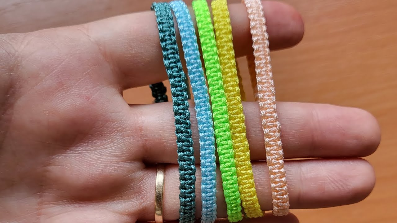 Bratara reglabila din ata( bratara macrame)