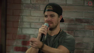 Stephen Amell "Arrow" w/Zac Levi no 2 | Nerd HQ 2016: A Conversation for a Cause