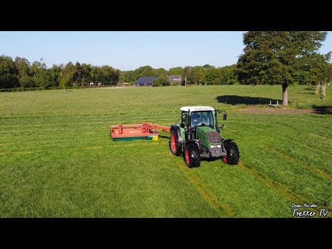 Mowing first grass 2020 | Fendt 309 Vario + Kverneland | Gras maaien | Putten.