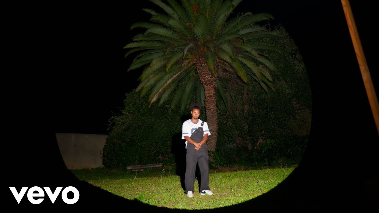 Watch Sugi Dakks - Don't Play (Official Music Video) on YouTube Watch Sugi Dakks - Don't Play (Official Music Video) on YouTube
