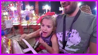 CHILD'S FIRST ROLLERCOASTER!! | Sam & Nia