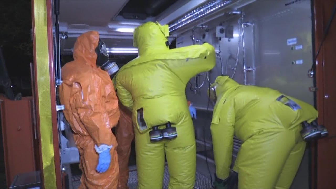 [UNANGEKÜNDIGTE EBOLA-ÜBUNG] ~ Vom Notruf bis zur Dekontamination ~