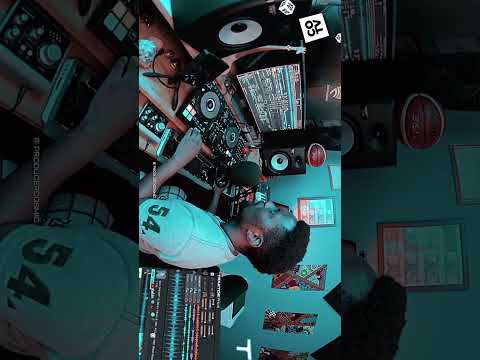 Traktor pro 4, stems review #producercosmic #dj