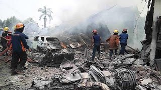Авиакатастрофа в Индонезии: военный самолет упал на жилой квартал Авиакатастрофа в Индонезии: военный самолет упал на жилой квартал