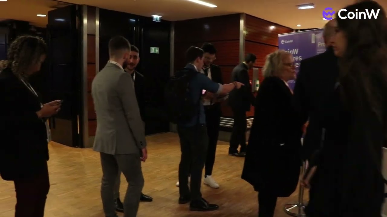 From March 22nd to 23rd, the Paris Blockchain Week Summit was held at the Louvre Carrousel in Paris.