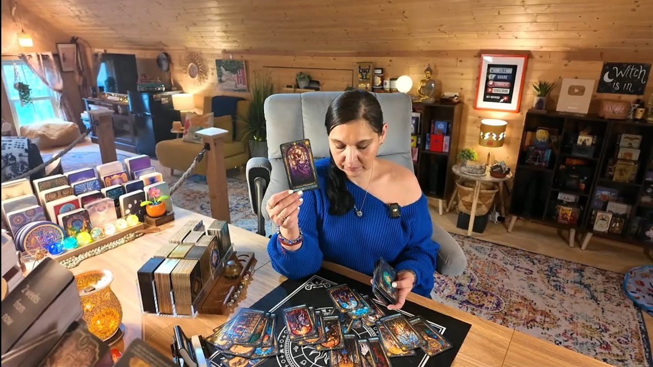 Скорпион ♏ 11/11 Портал Послание Предка: Преображающее Приключение 📜 11 ноября 2025 г.