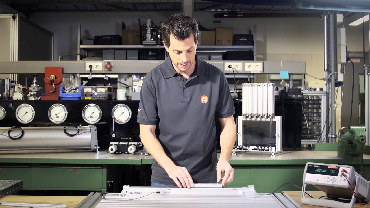 Sensor Serie SM6-AL – perfekte Wegmessung und hoher Bedienkomfort