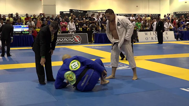 Saulo Ribeiro x Carlos Farias - Worlds Master Cham...