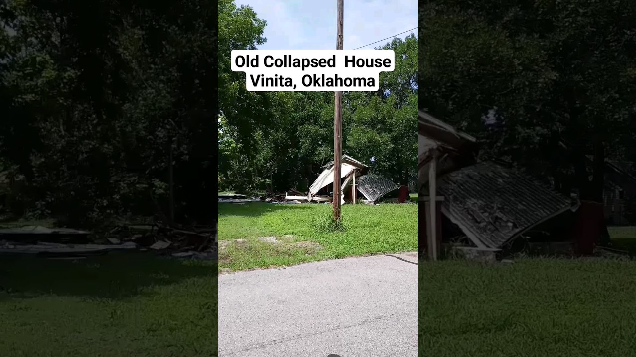Old Collapsed House - Vinita, Oklahoma 