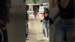 Download Lagu Ay nooo… Pabl0 en Medellín 😱😱 #humor #comedia #funny MP3