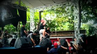 Video thumbnail of "ANTI SQUAD - Oi! Disini (Live On Mambrak Maoer Fest 3)"