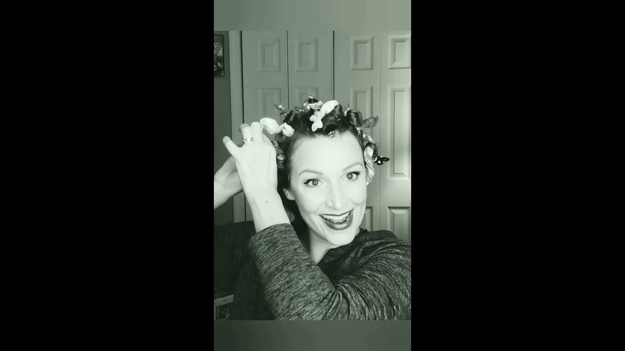 1930s Fluff Curls