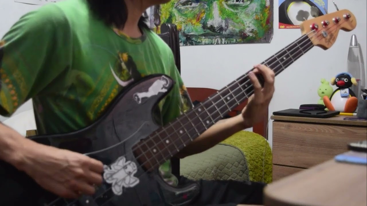 Aventura -  Dile al Amor (Bass Cover)