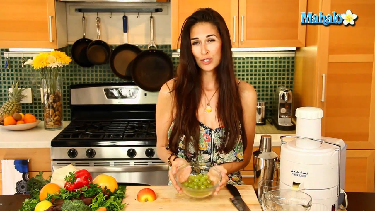 How To Make Anti Aging Apple Juice YouTube how-to-make-anti-aging-apple-juice-youtube