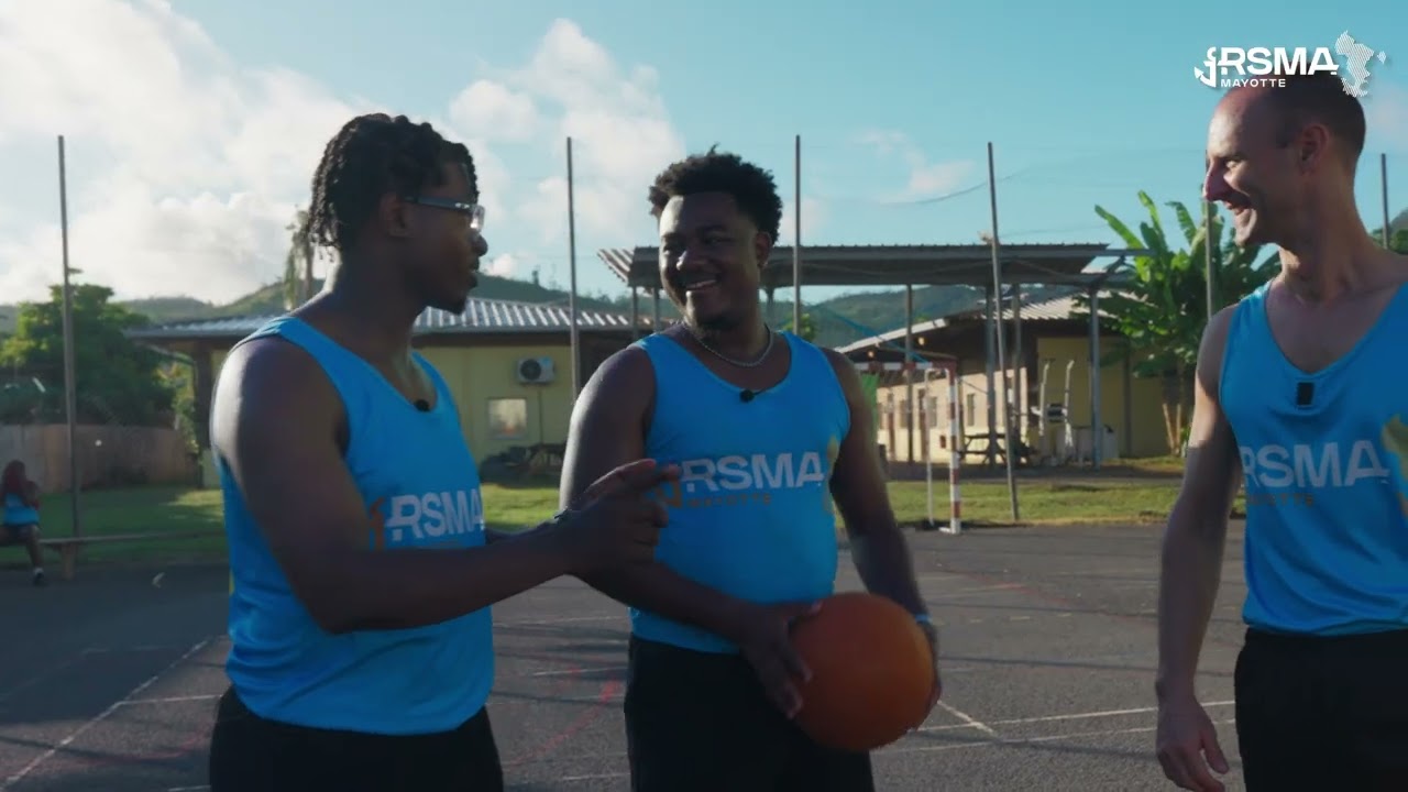 Trace ton avenir avec le SMA: 24h au RSMA Mayotte (ft. naid_officiel et elinem_95)