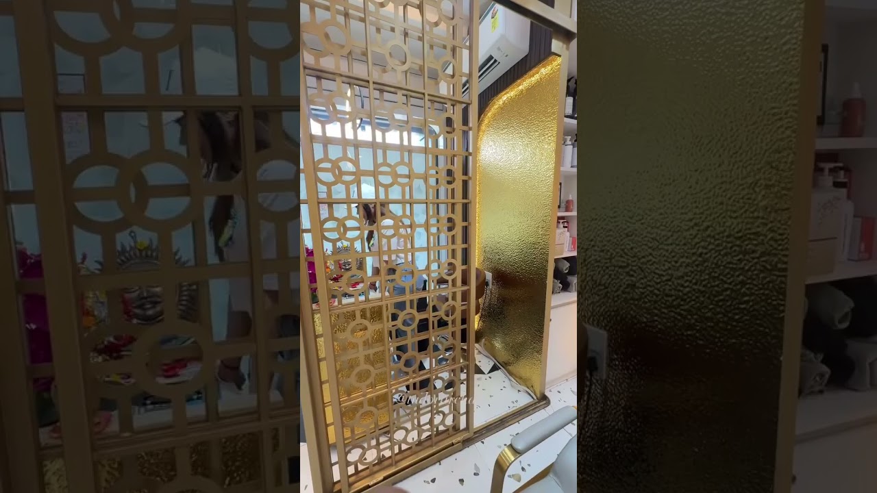 iskon makeup studio interior deco acrylic