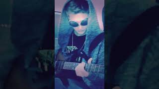 Marcianin Igraet Na Gitare