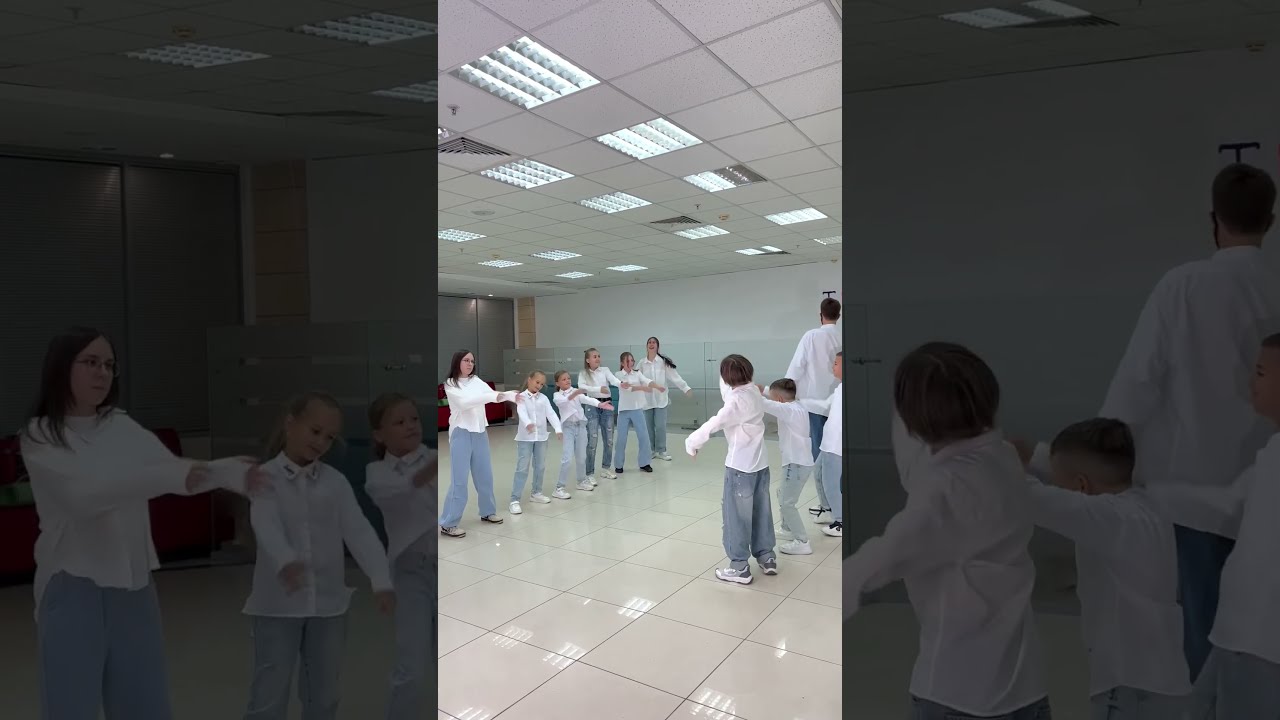  Who BEST DANCERS NEON MODE TUZELITY SHUFFLE