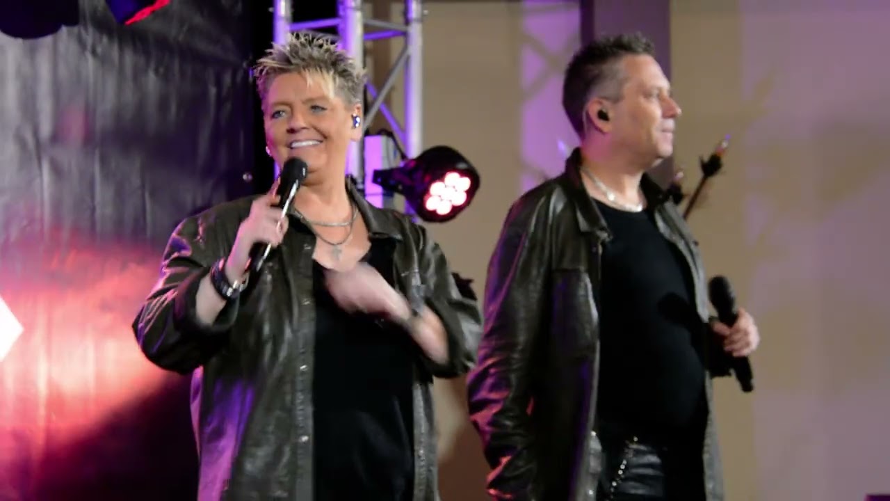 THE MOONLIGHTS - ALS DE BOUZOUKI'S KLINKEN