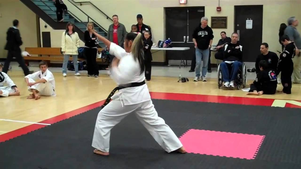 Kali Derderian Trad Forms 1st Pl. Grants Martial Arts