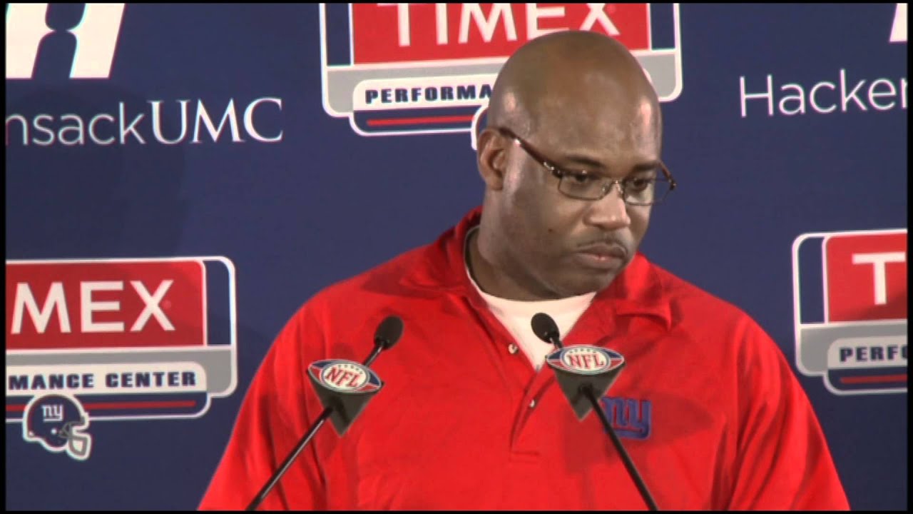 GIANTS VS GREEN BAY - PERRY FEWELL 2012