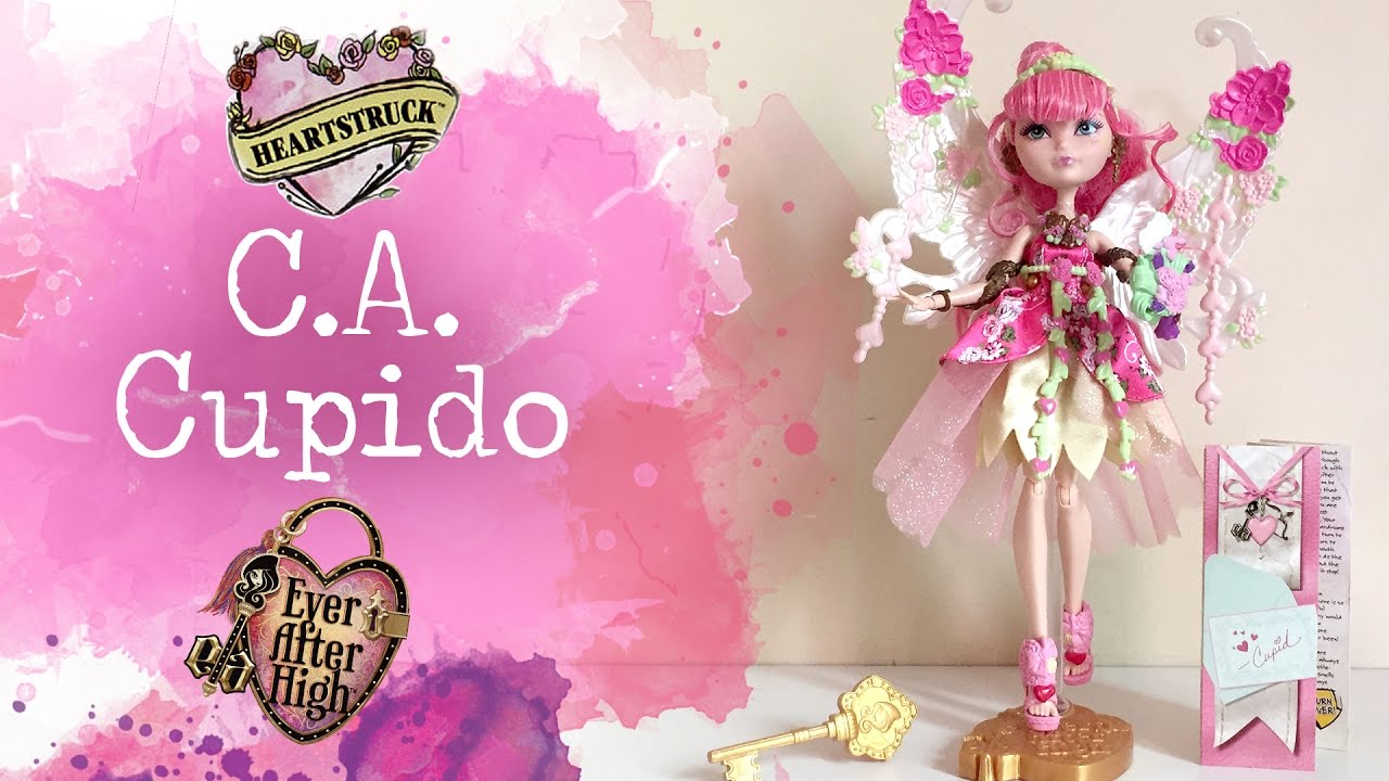 Boneca ever after high Cupido usada