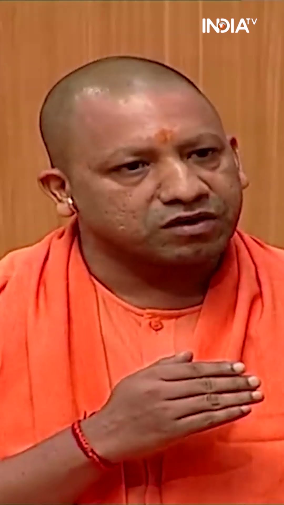 #lovejihad क्या होता है? #cmyogi से जानिए #cmyogiinaapkiadalat #rajatsharma #indiatv