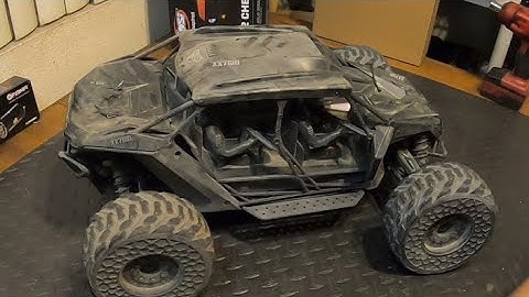 Arrma Fireteam TEARDOWN Begins center differential fluid & pinion installation