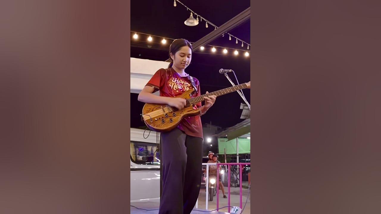 BLACK SABBATH-Paranoid cover by Nene Royal #Guitar #music #voice #guitarsolo #Blacksabbath