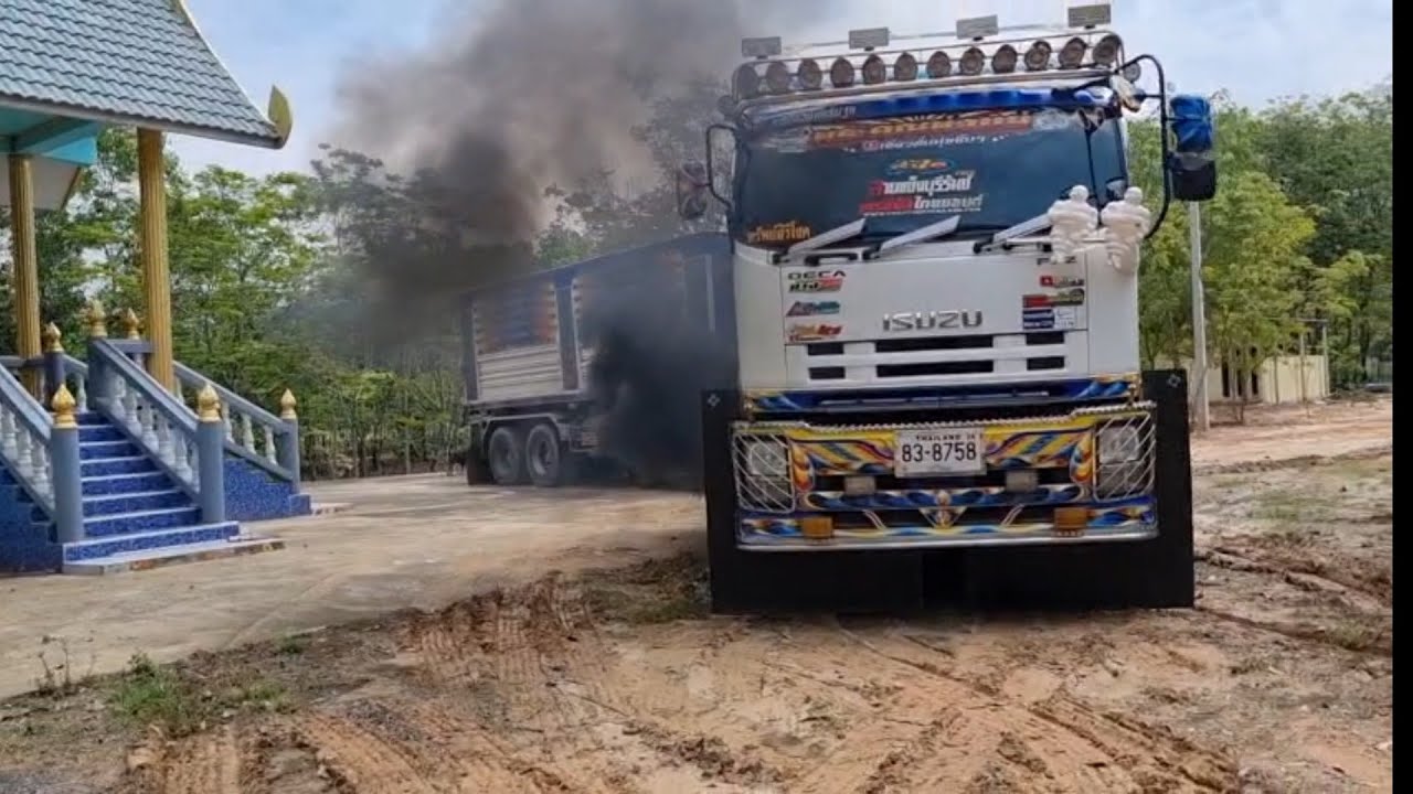 เจ๊แนนพาเอาทรายไปบริจาคที่วัดแต่ไม่พาไปดูที่กลับรถเกือบออกมาไม่ได้