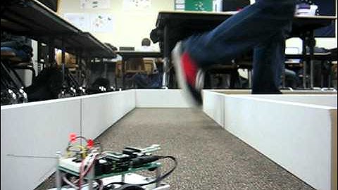 Boe-Bot #2 - navigating the maze - May 2011