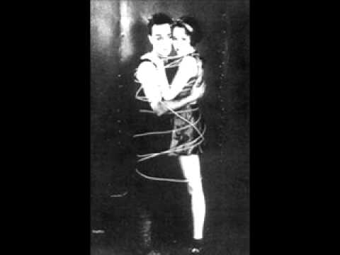 YouTube에서 Al Bowlly - I Only Want One Girl 1933 Ray Noble 보기