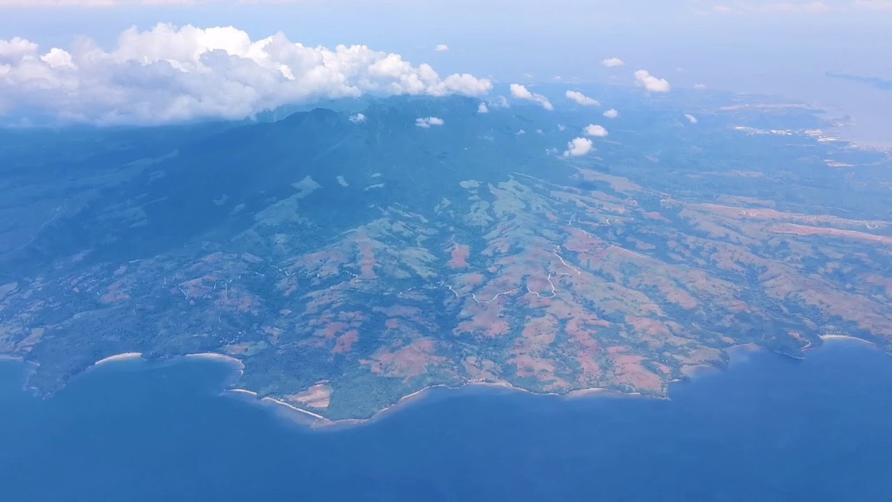 Landing at manila Philippines airport  WOW! สนามบินฟิลิปปินส์